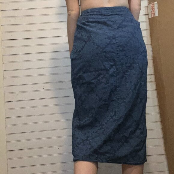 Small Vintage Bryn Connelly denim print wrap midi skirt - Picture 3 of 6